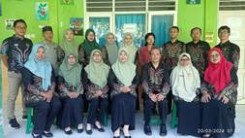 CMS Sekolahku